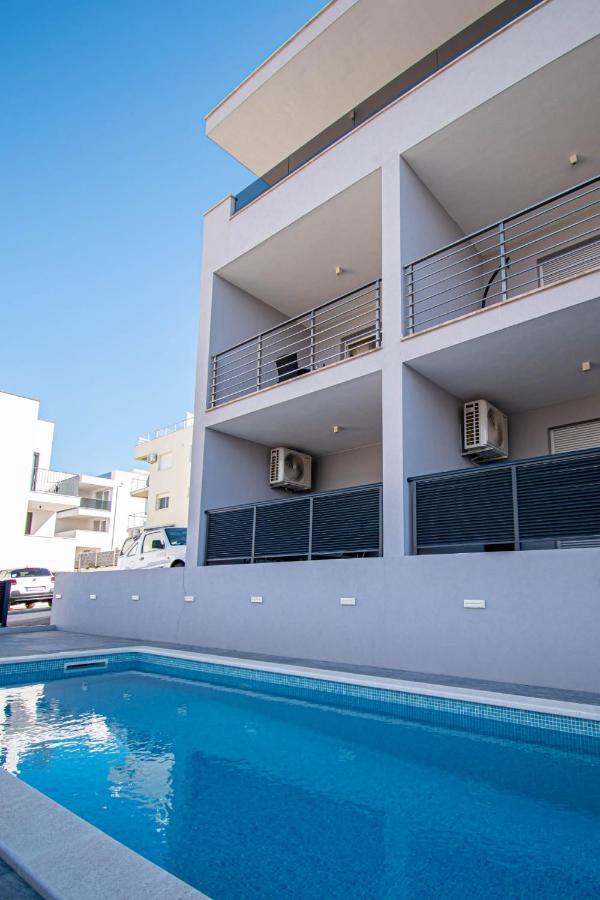 Luxury Apartment With Swimming Pool Ana Traù Esterno foto